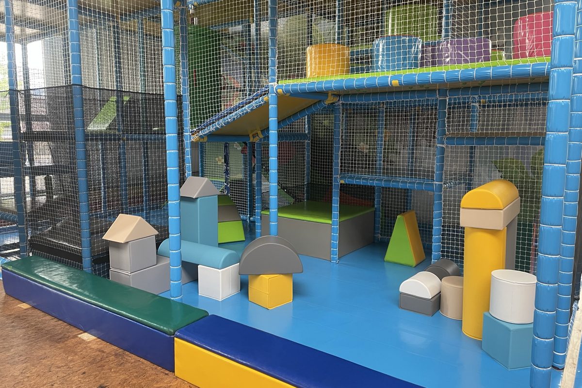 XXL-Kleinkindbereich im Indoorspielplatz Friedolins Spielparadies in Edewecht